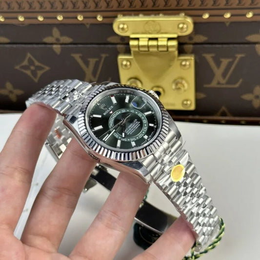 Stainless Steel Multi-Link (Green Dial) - Luxury Watch