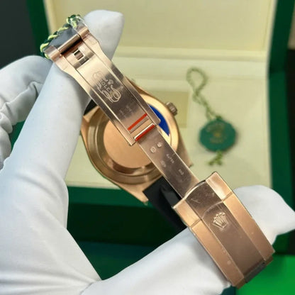 Rose Gold Rubber (Chocolate Dial) - Luxury Watch