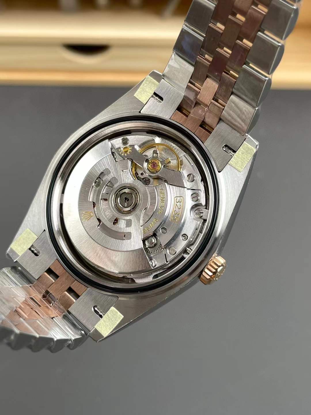 41mm Everose Gold and Steel (Roman Numeral Dial) - Luxury Watch