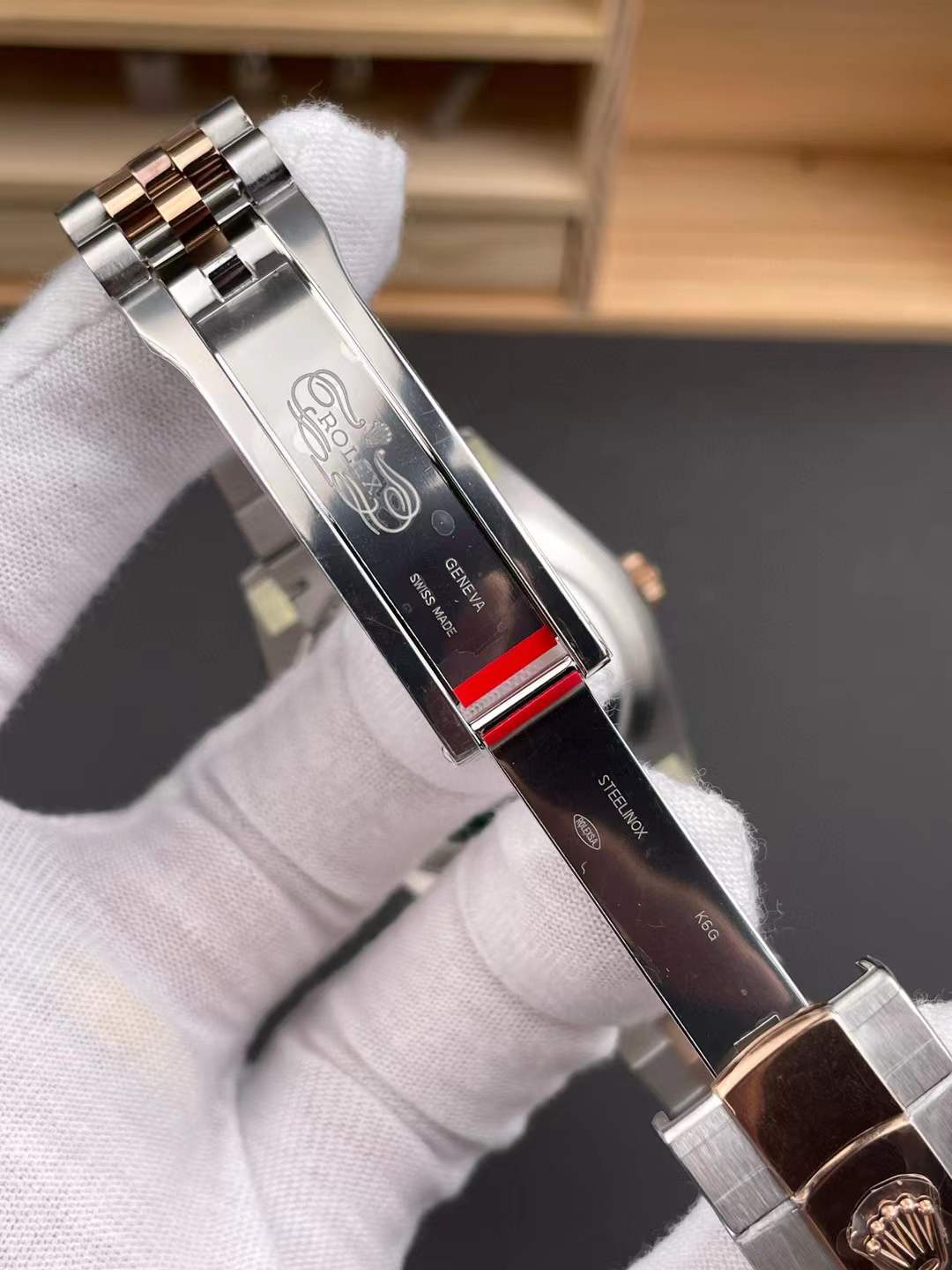 41mm Everose Gold and Steel (Roman Numeral Dial) - Luxury Watch