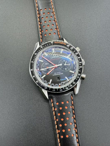 Diver Watch Leather strap Black and Orange - Luxury Watch