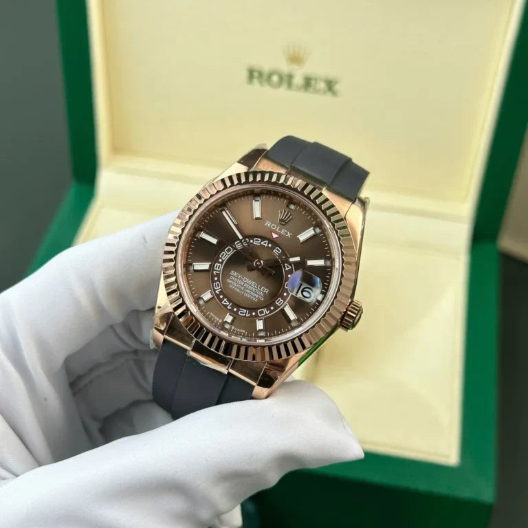 Rose Gold Rubber (Chocolate Dial) - Luxury Watch