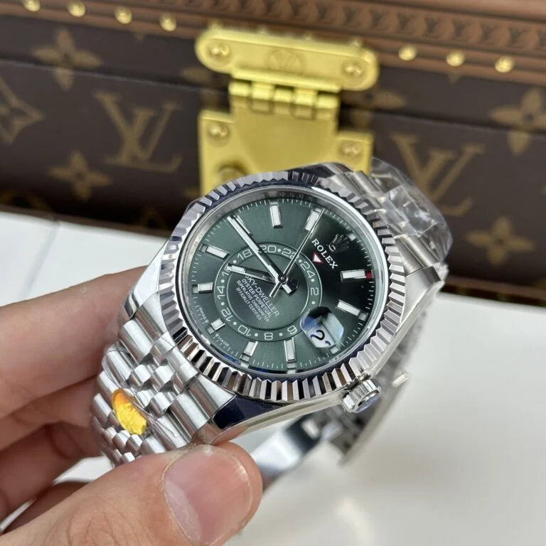 Stainless Steel Multi-Link (Green Dial) - Luxury Watch