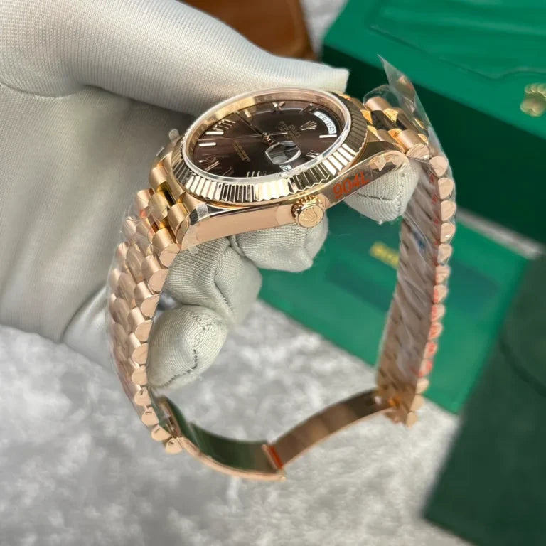 Everose Gold Day Week Chocolate Roman Numerals Dial - Luxury Watch