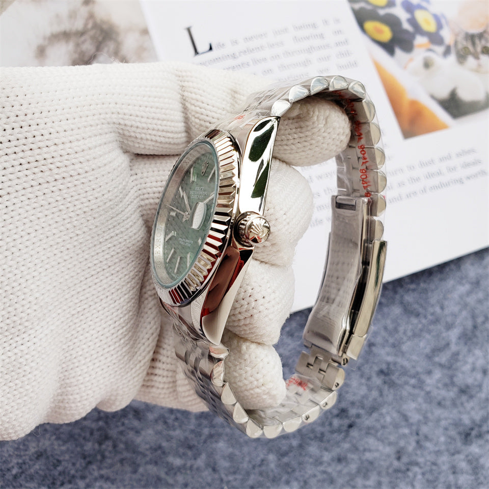 Ladies 28mm Fluted Stainless Steel (Green Dial) - Luxury Watch