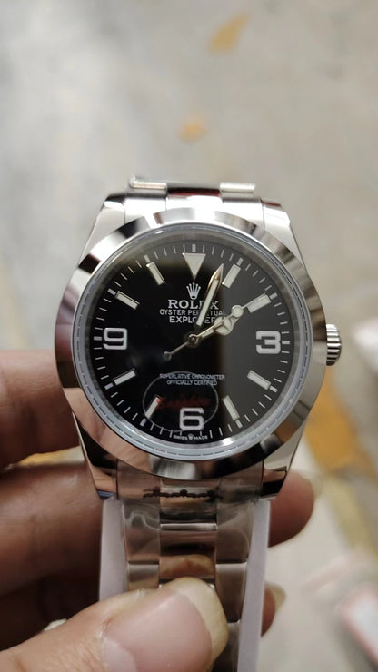 41mm Stainless Steel Three-Link Bracelet Black Dial- Luxury Watch