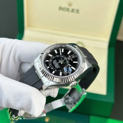 Stainless Steel Rubber (Black Dial) - Luxury Watch