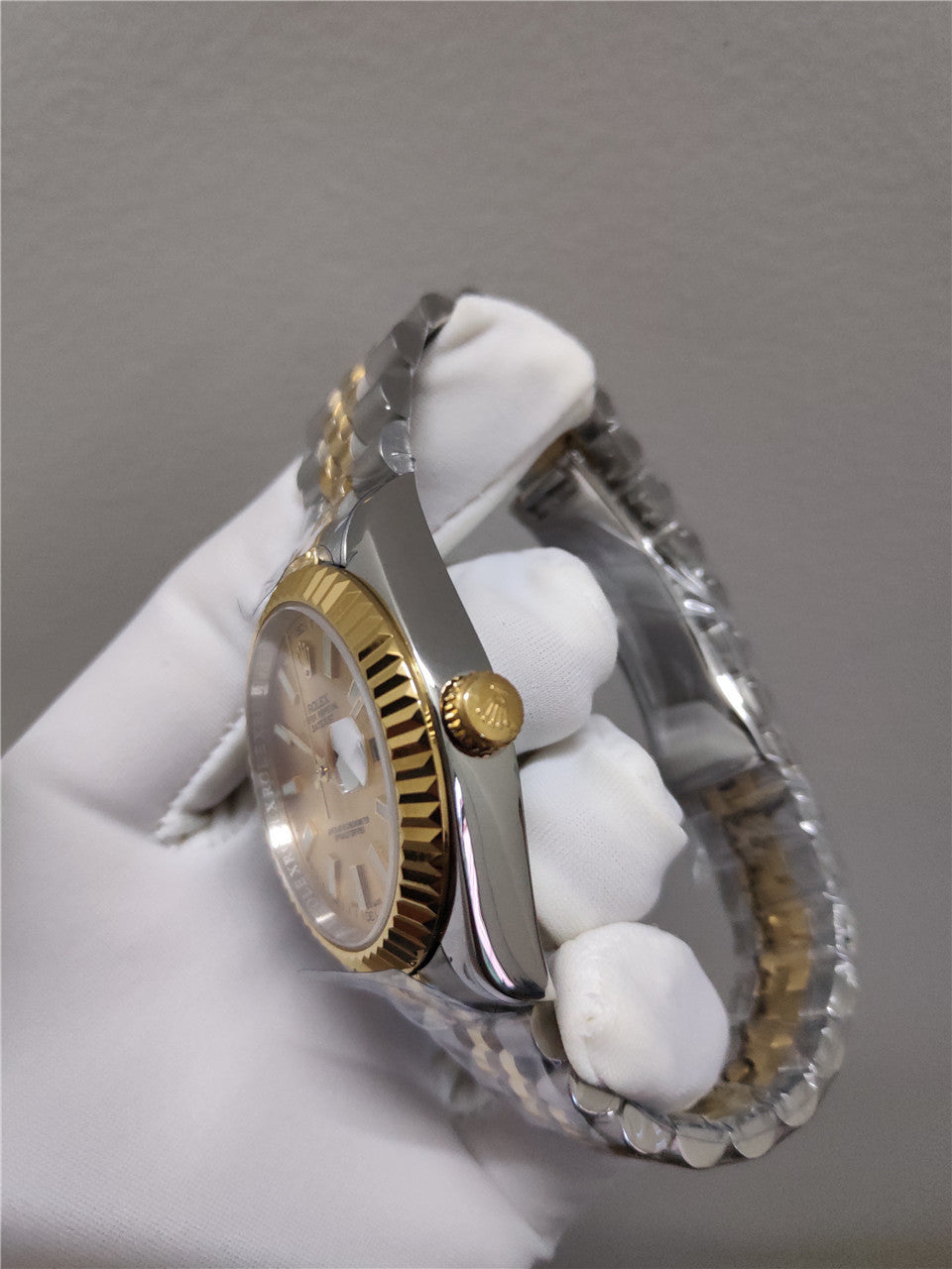 Ladies 28mm Two-Tone Yellow Gold & Steel (Champagne Dial) – Luxury Watch
