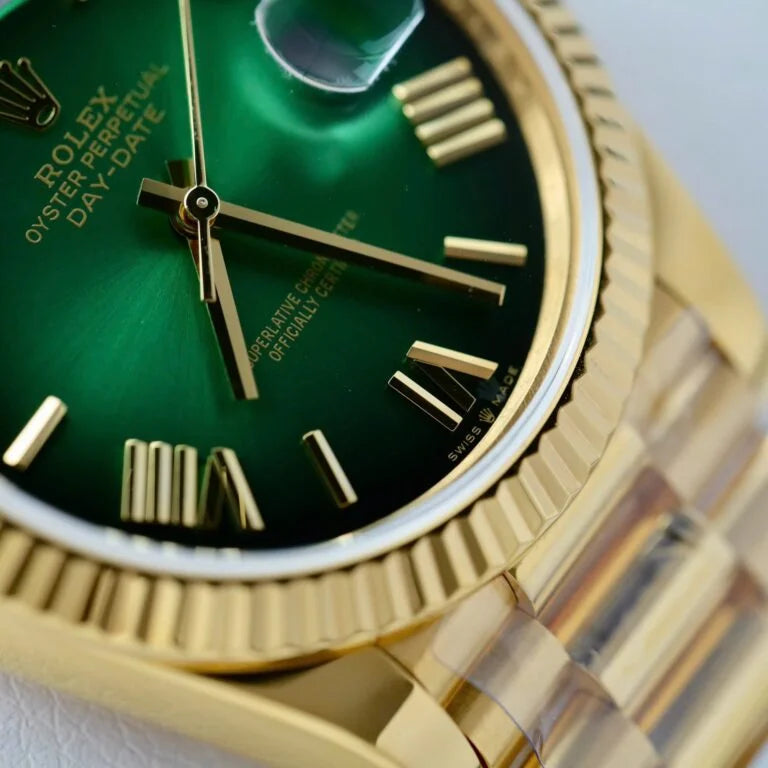 Day Week 40 Yellow Gold Green gradient fade Dial - Luxury Watch
