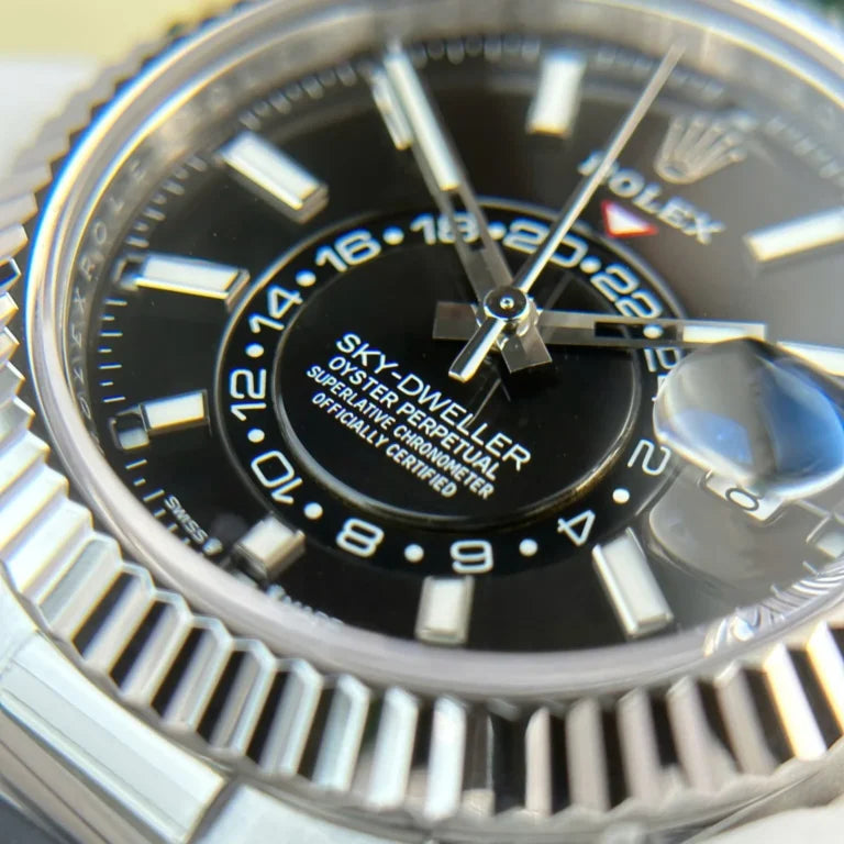 Stainless Steel Rubber (Black Dial) - Luxury Watch