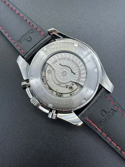 Diver Watch Leather strap Black and Orange - Luxury Watch