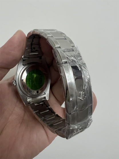 41mm Stainless Steel Three-Link Bracelet Black Dial- Luxury Watch
