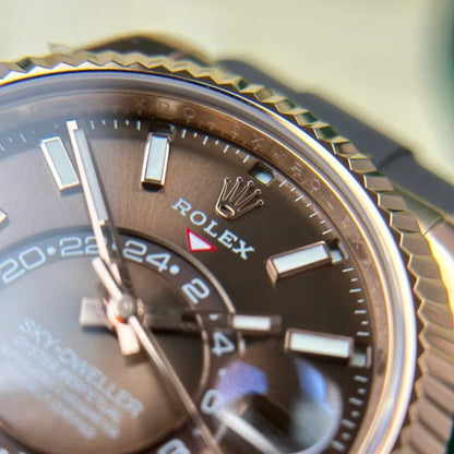 Rose Gold Rubber (Chocolate Dial) - Luxury Watch