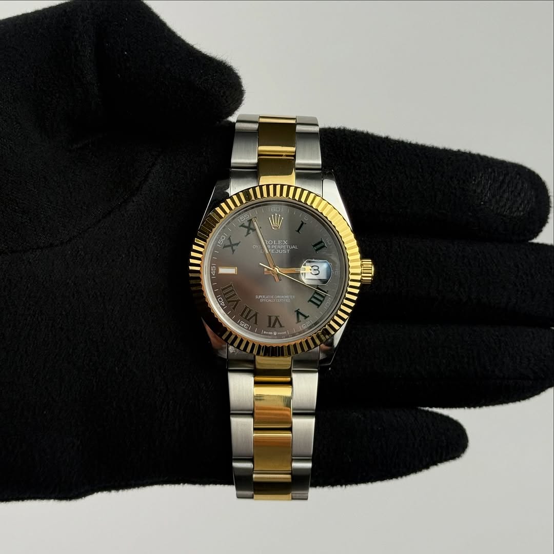Stainless Steel Two Tone Three-Link Bracelet (Roman Numeral Dial) - Luxury Watch