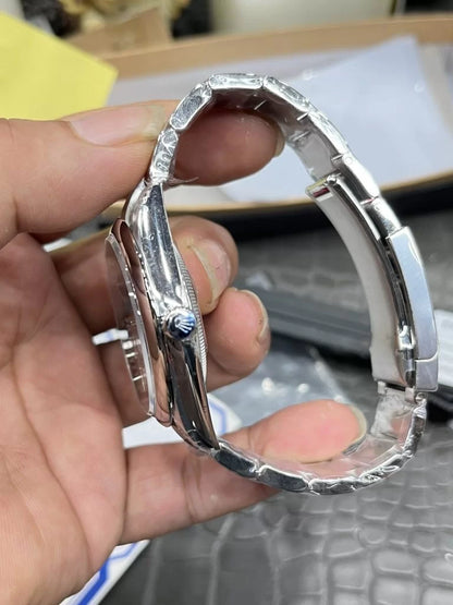 41mm Stainless Steel Three-Link Bracelet Baby Blue Dial- Luxury Watch