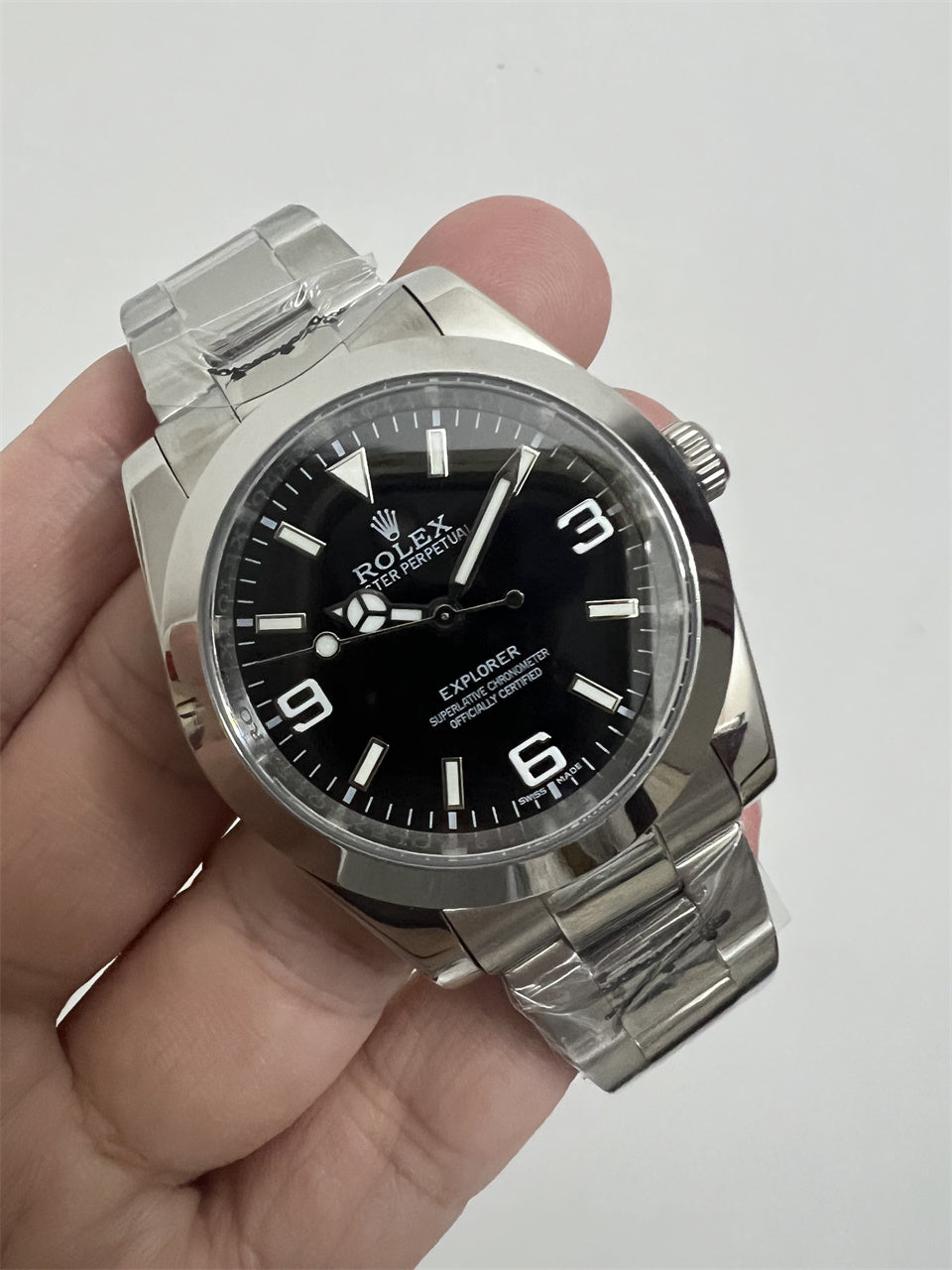 41mm Stainless Steel Three-Link Bracelet Black Dial- Luxury Watch