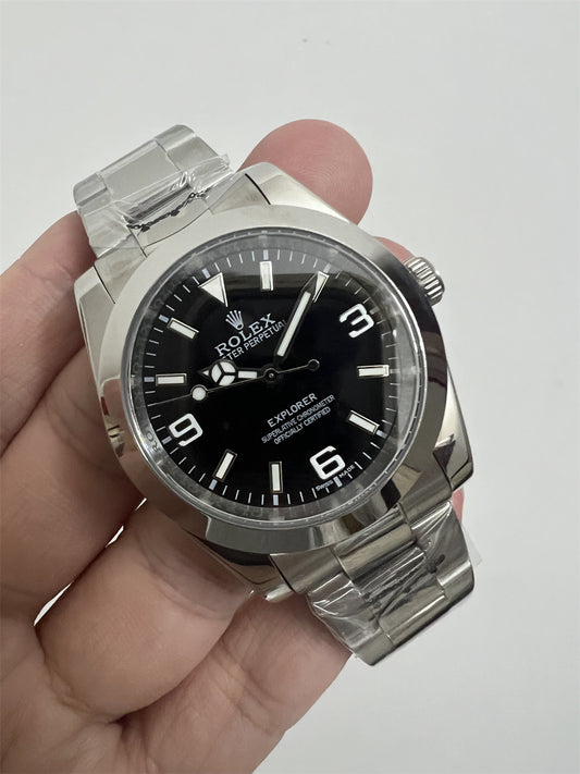 41mm Stainless Steel Three-Link Bracelet Black Dial- Luxury Watch