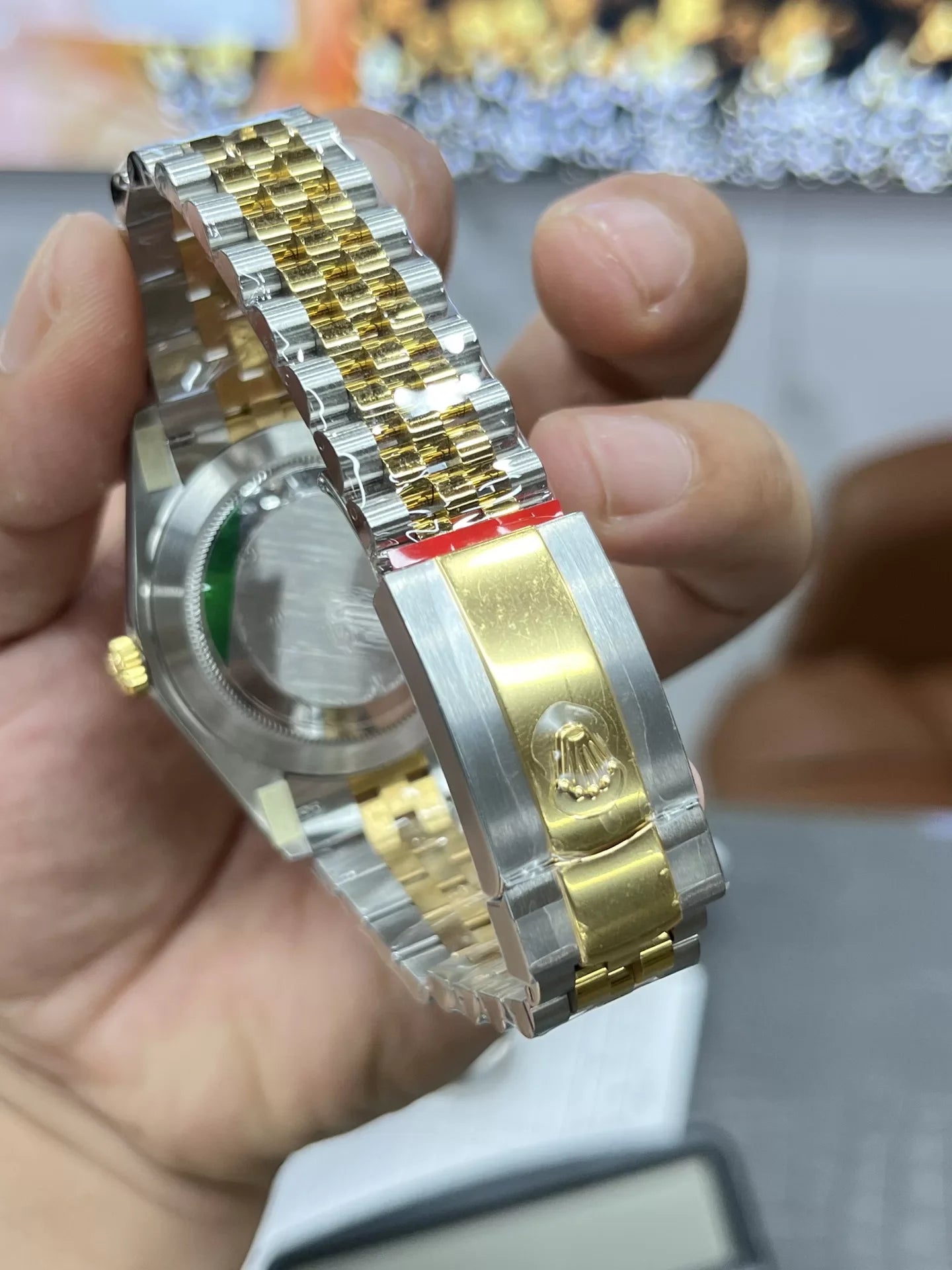 41mm Yellow Gold and Steel Multi-Link (Champagne Dial) - Luxury Watch