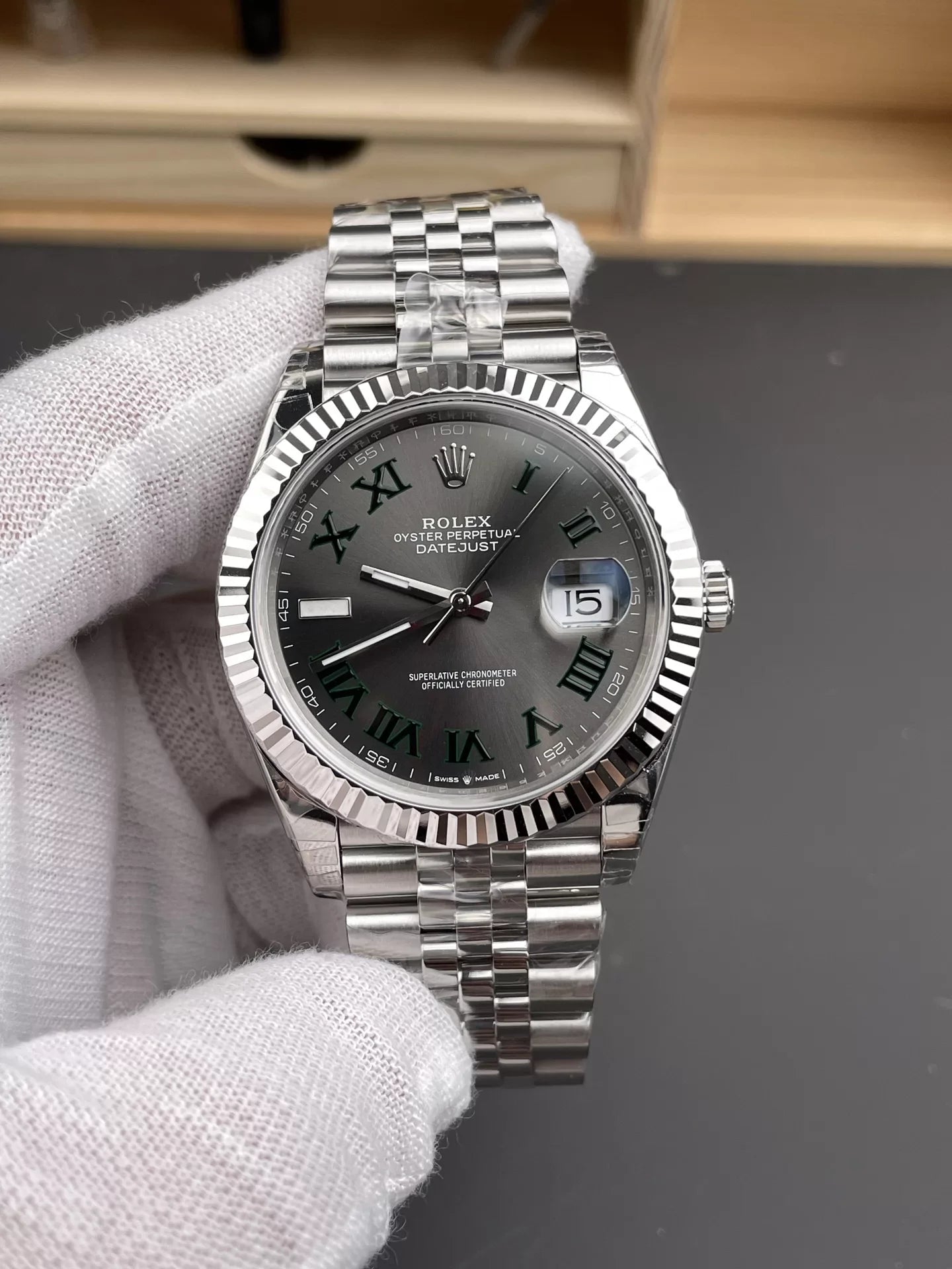 41mm Stainless Steel Multi-Link (Roman Numeral) - Luxury Watch