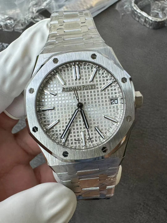 41mm Stainless Steel (White Dial) - Luxury Watch