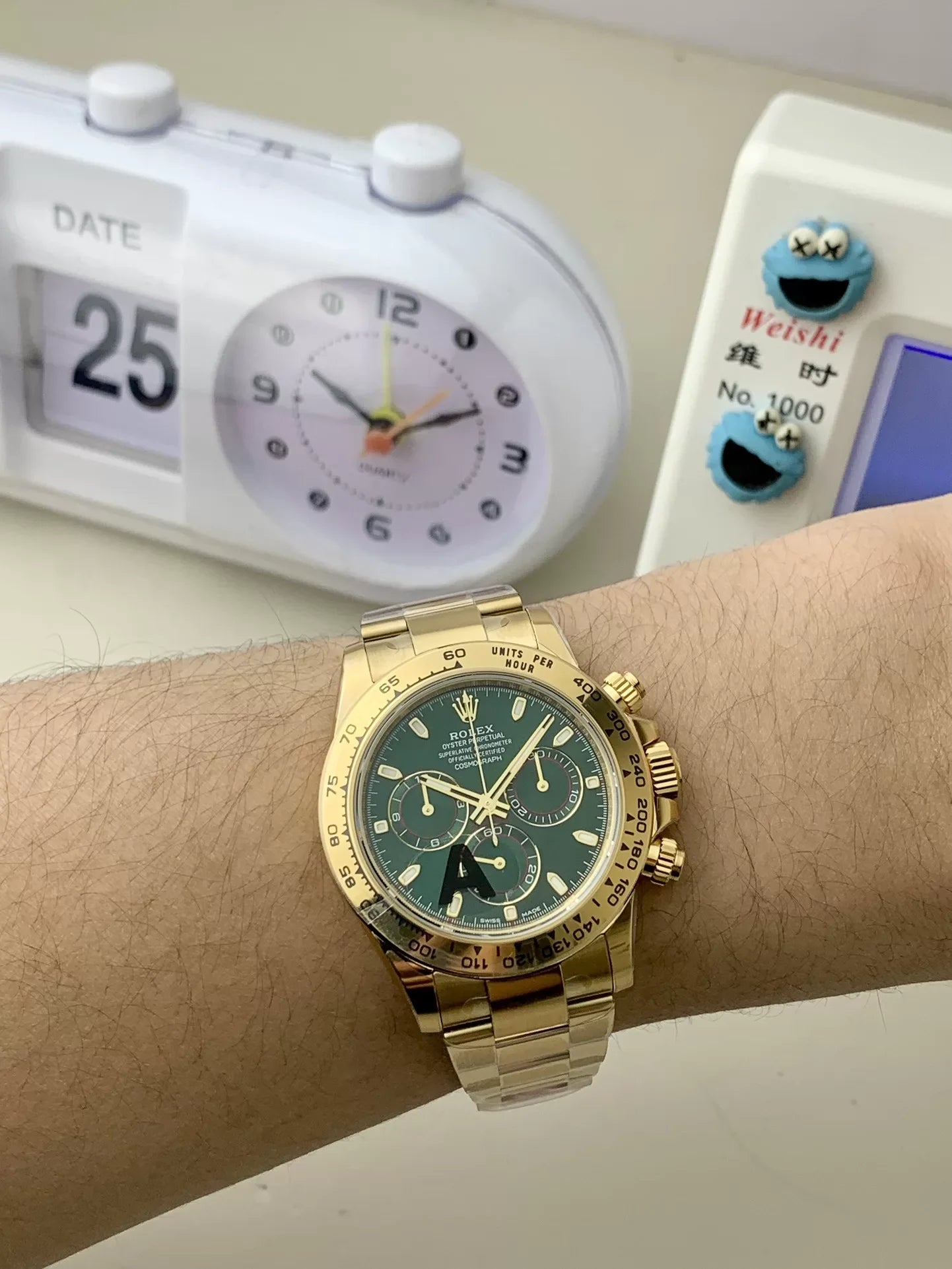 Race Watch Yellow Gold Green Dial - Luxury Watch
