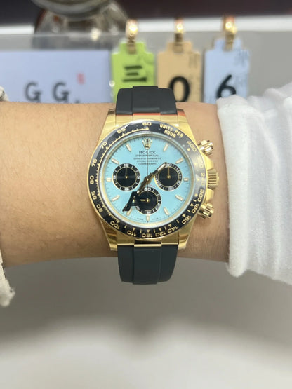 Yellow Gold Rubber (Tiffany Blue Dial) - Luxury Watch