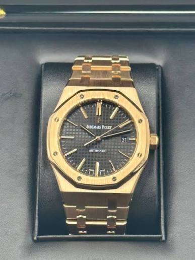Octagon Watch Yellow Gold (Black Dial) - Luxury Watch